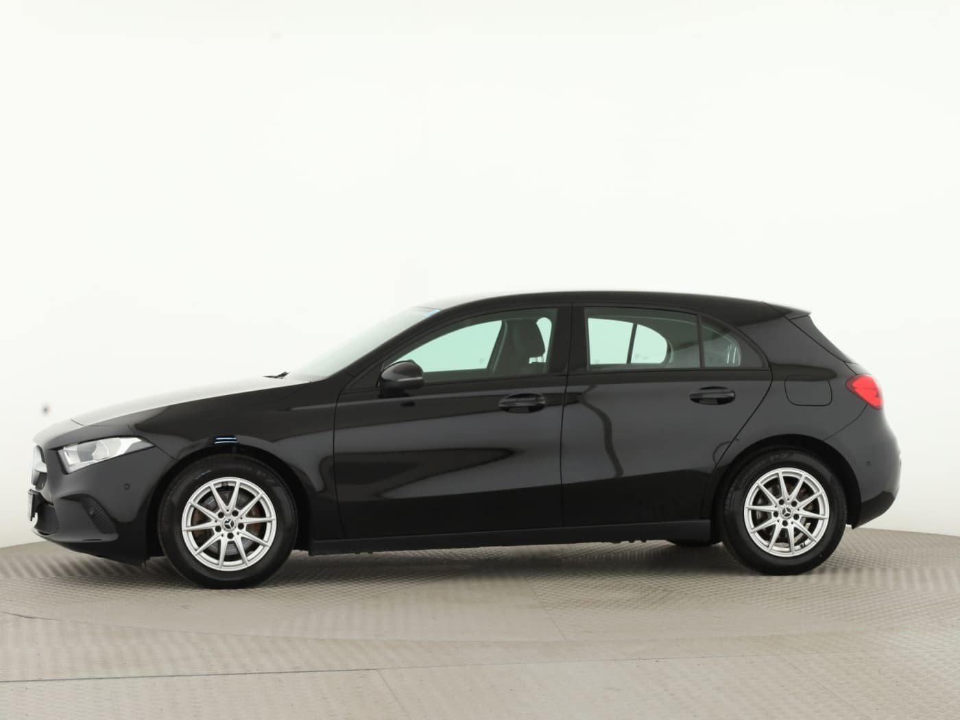 Mercedes-Benz A 180 d Bild 7