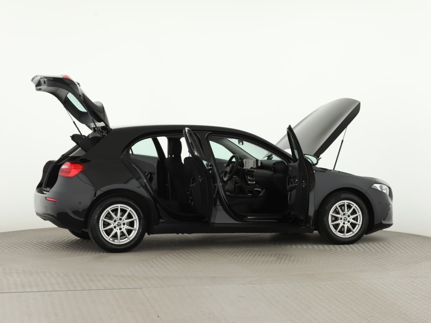 Mercedes-Benz A 180 d Bild 8