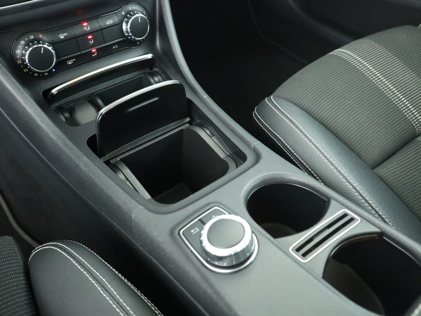 Mercedes-Benz GLA 200 Bild 15