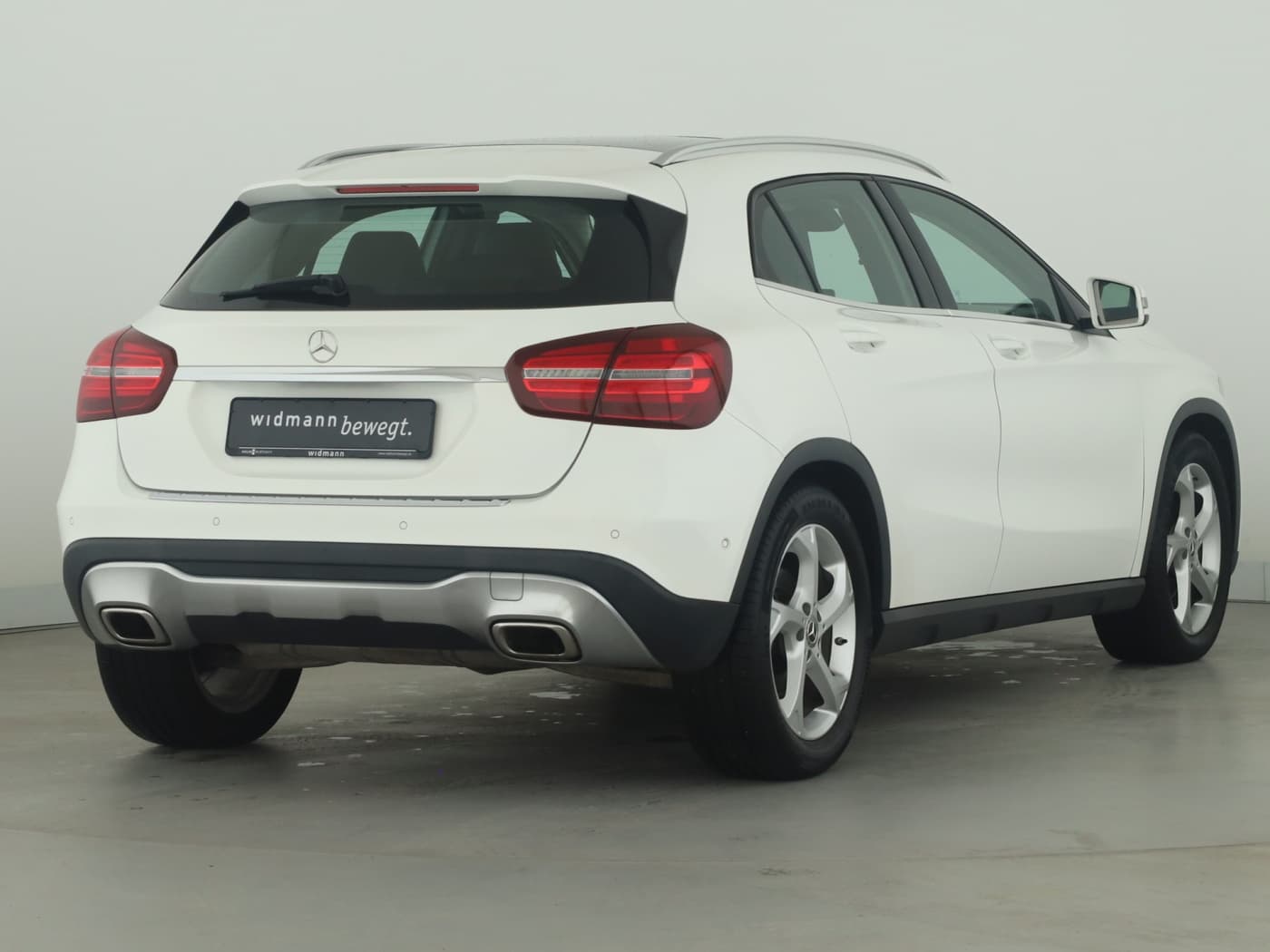 Mercedes-Benz GLA 200 Bild 2