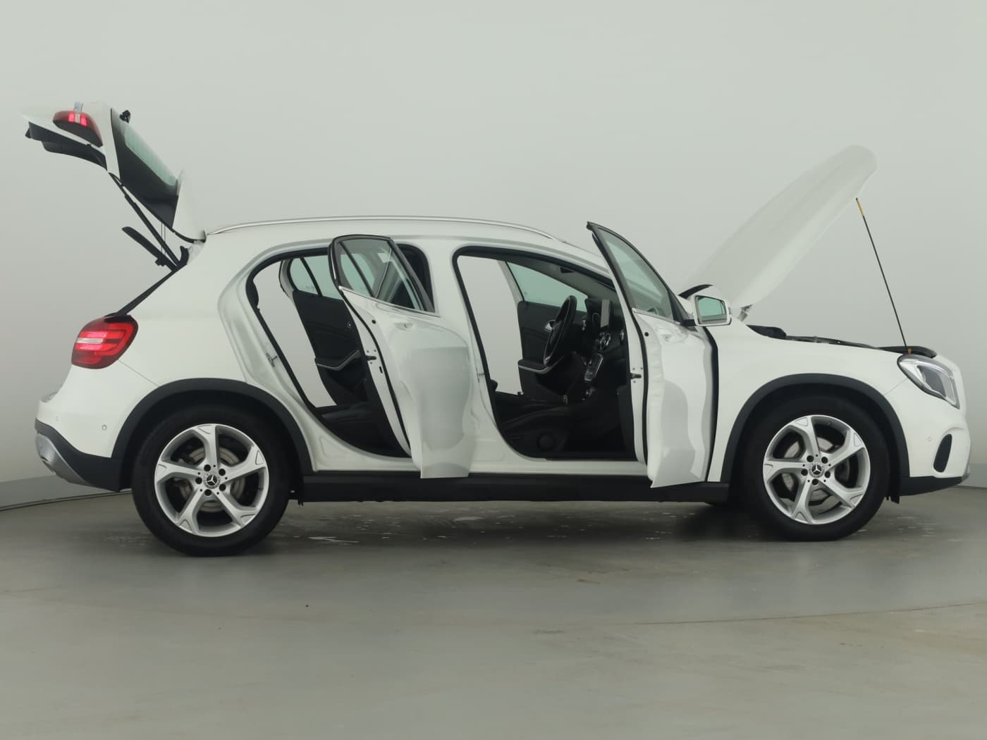 Mercedes-Benz GLA 200 Bild 8