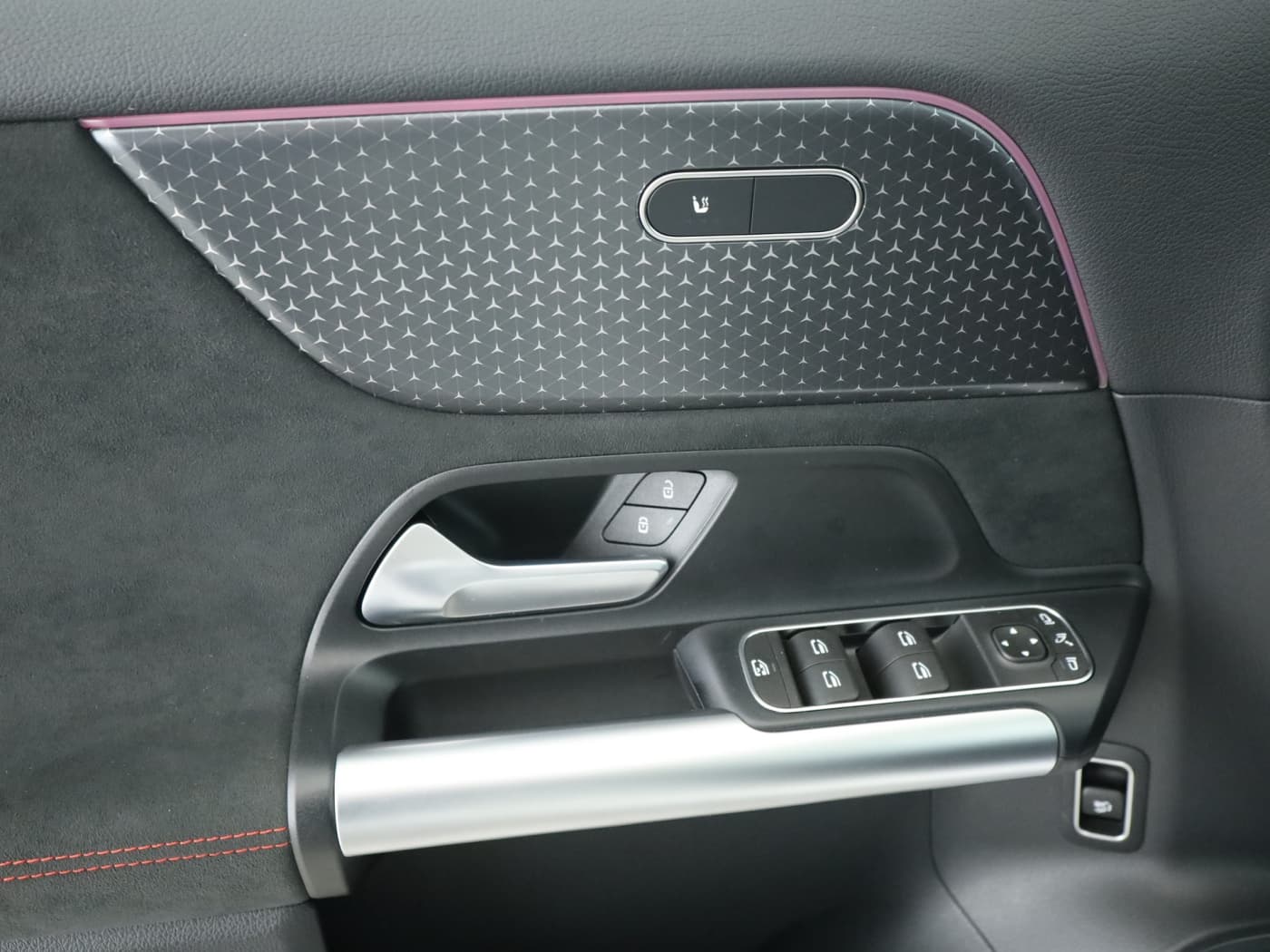 Mercedes-Benz EQA 350 4M Bild 20