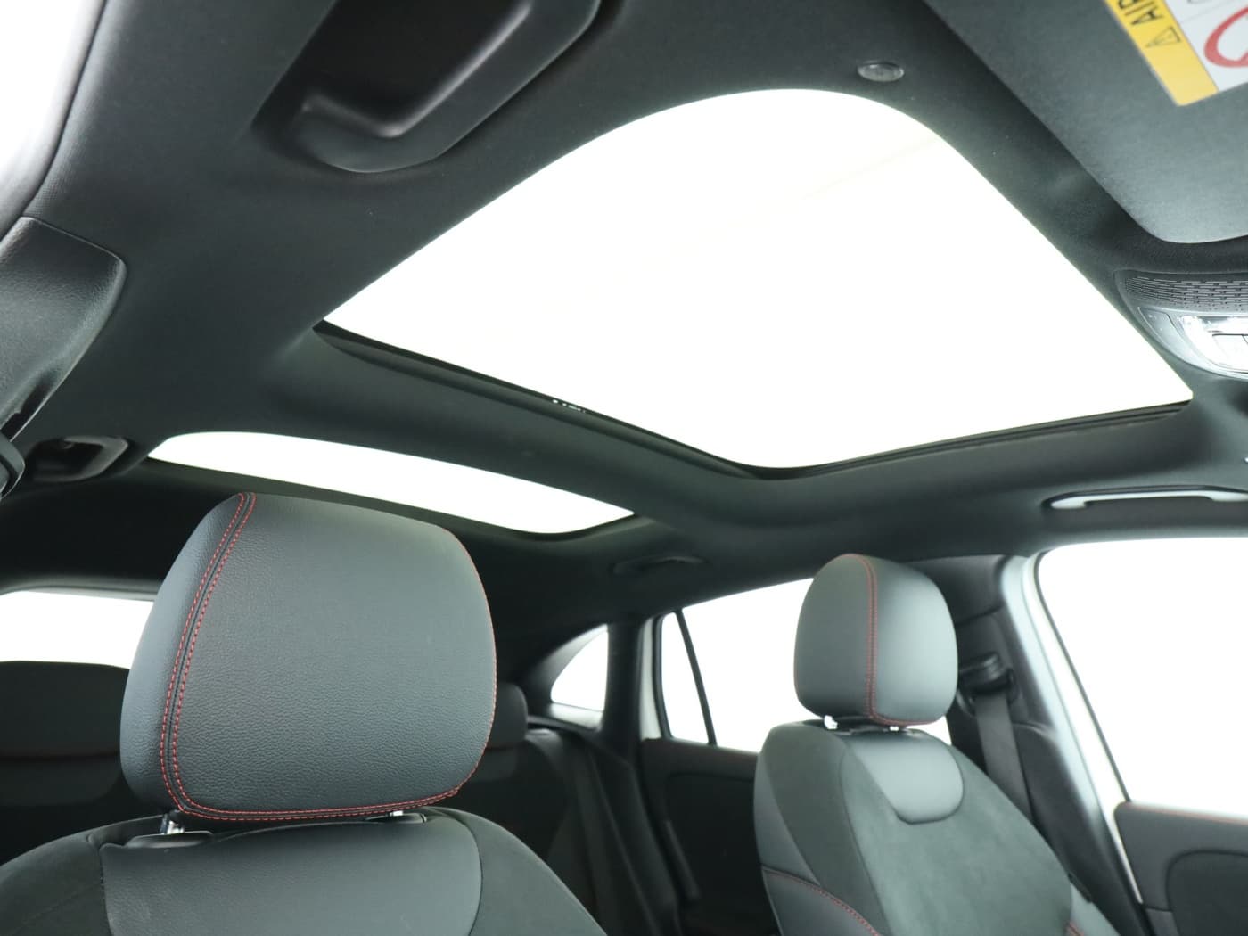 Mercedes-Benz EQA 350 4M Bild 21