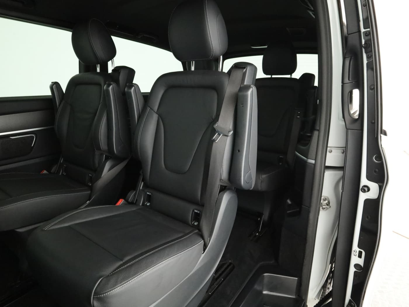 Mercedes-Benz V 300 d AMG-Line Lang Bild 18