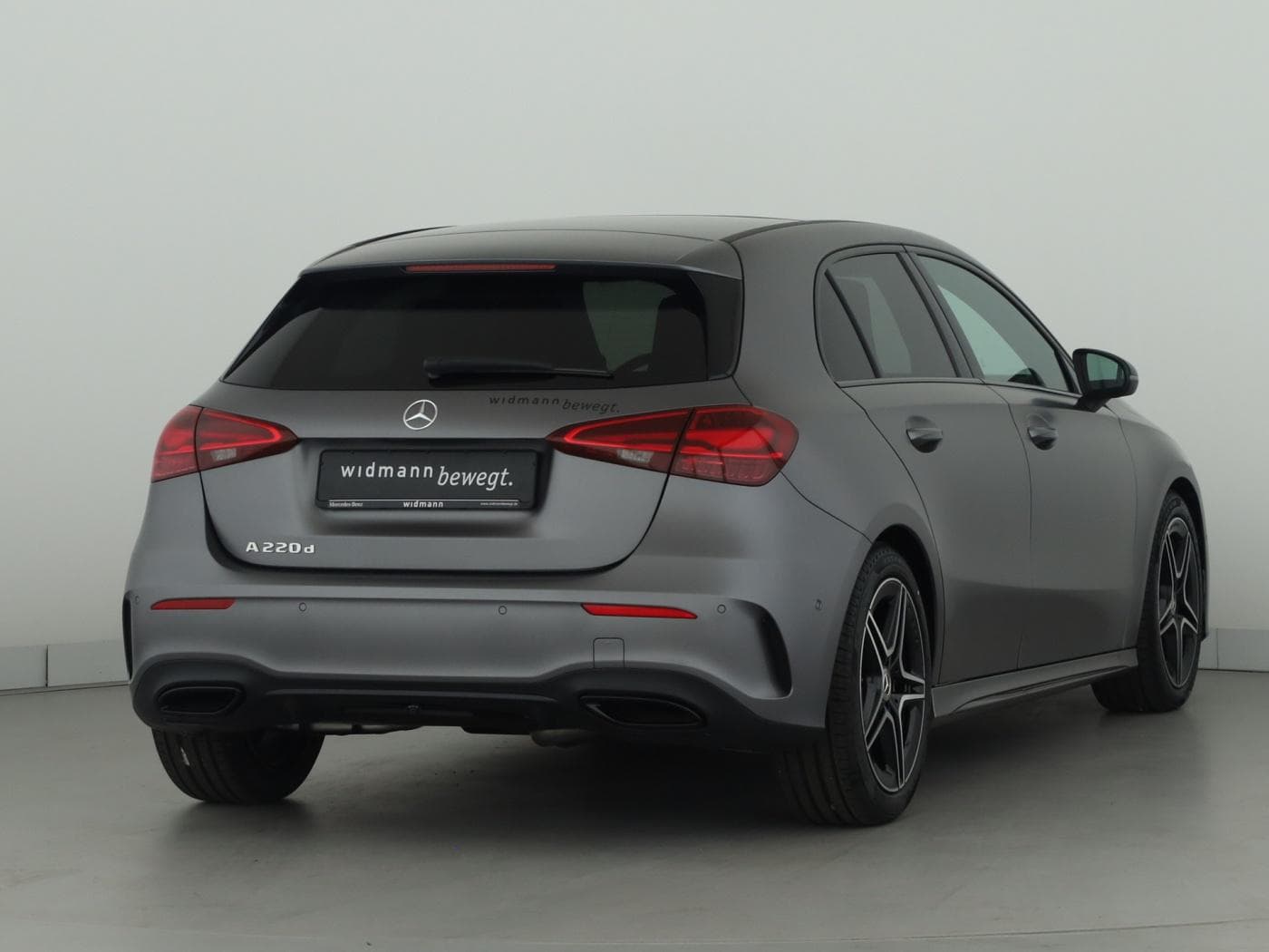 Mercedes-Benz A 220 d Bild 2