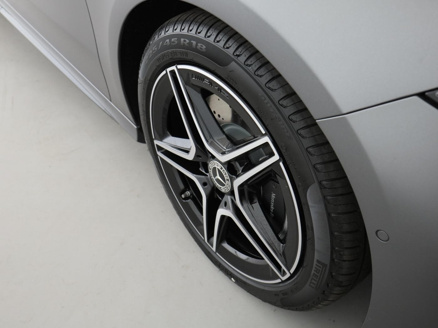 Mercedes-Benz A 220 d Bild 22