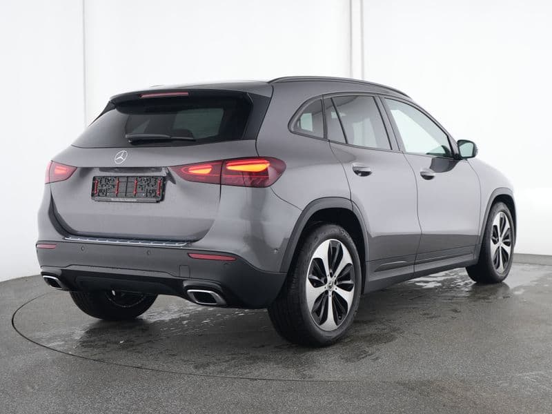 Mercedes-Benz GLA 200 Bild 2
