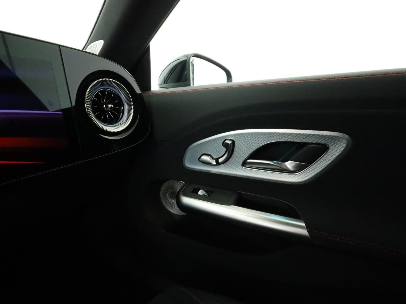 Mercedes-Benz CLA 220 4MATIC Bild 16