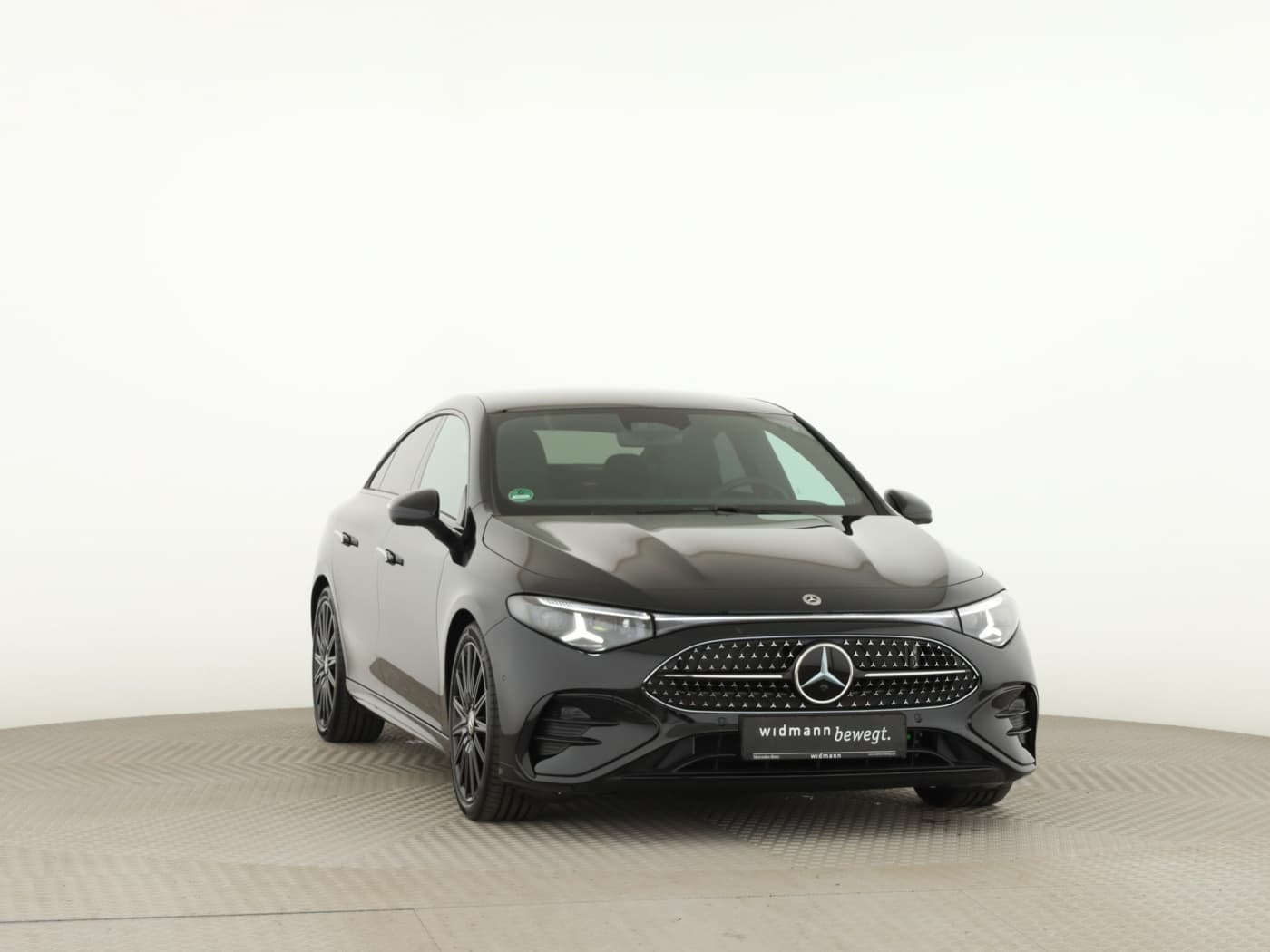 Mercedes-Benz CLA 220 4MATIC Bild 3