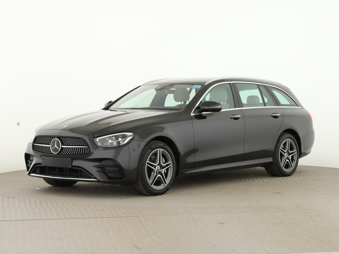 Mercedes-Benz E 300 de 4M T Bild 5