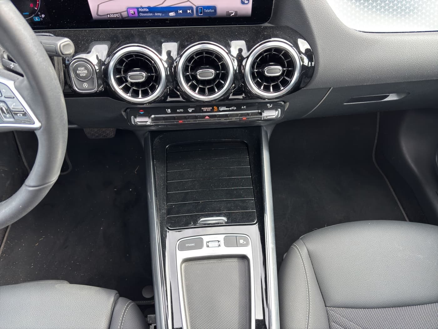 Mercedes-Benz B 180 Bild 13