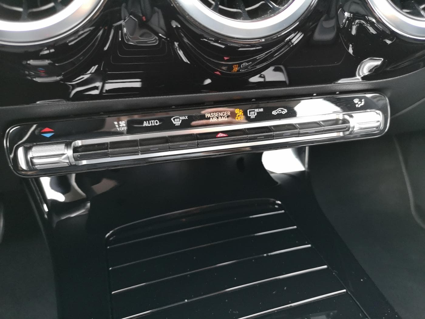 Mercedes-Benz CLA 180 SB Bild 13