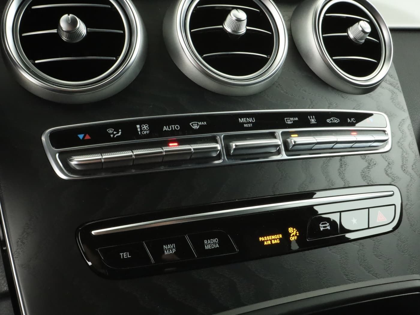 Mercedes-Benz GLC 300 e 4M Coup Bild 14