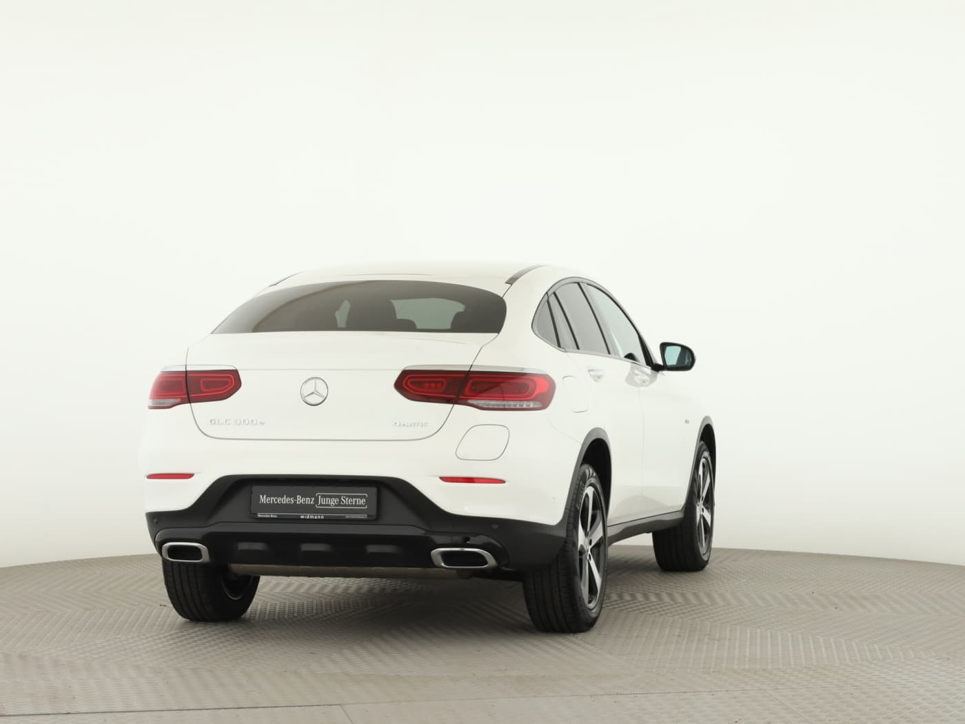 Mercedes-Benz GLC 300 e 4M Coup Bild 2