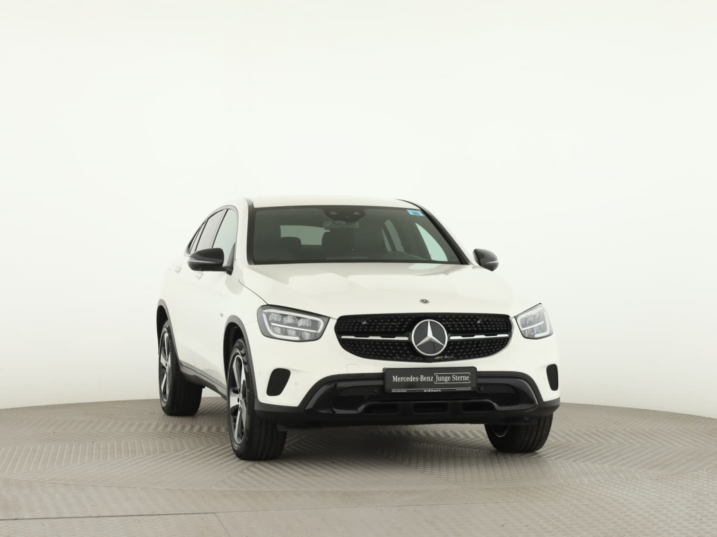 Mercedes-Benz GLC 300 e 4M Coup Bild 3