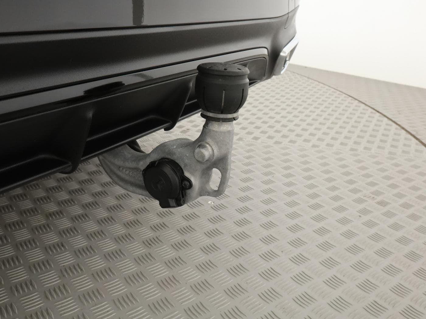 Mercedes-Benz E 220 d T Bild 26