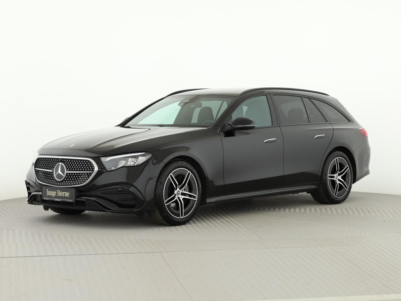 Mercedes-Benz E 220 d T Bild 5