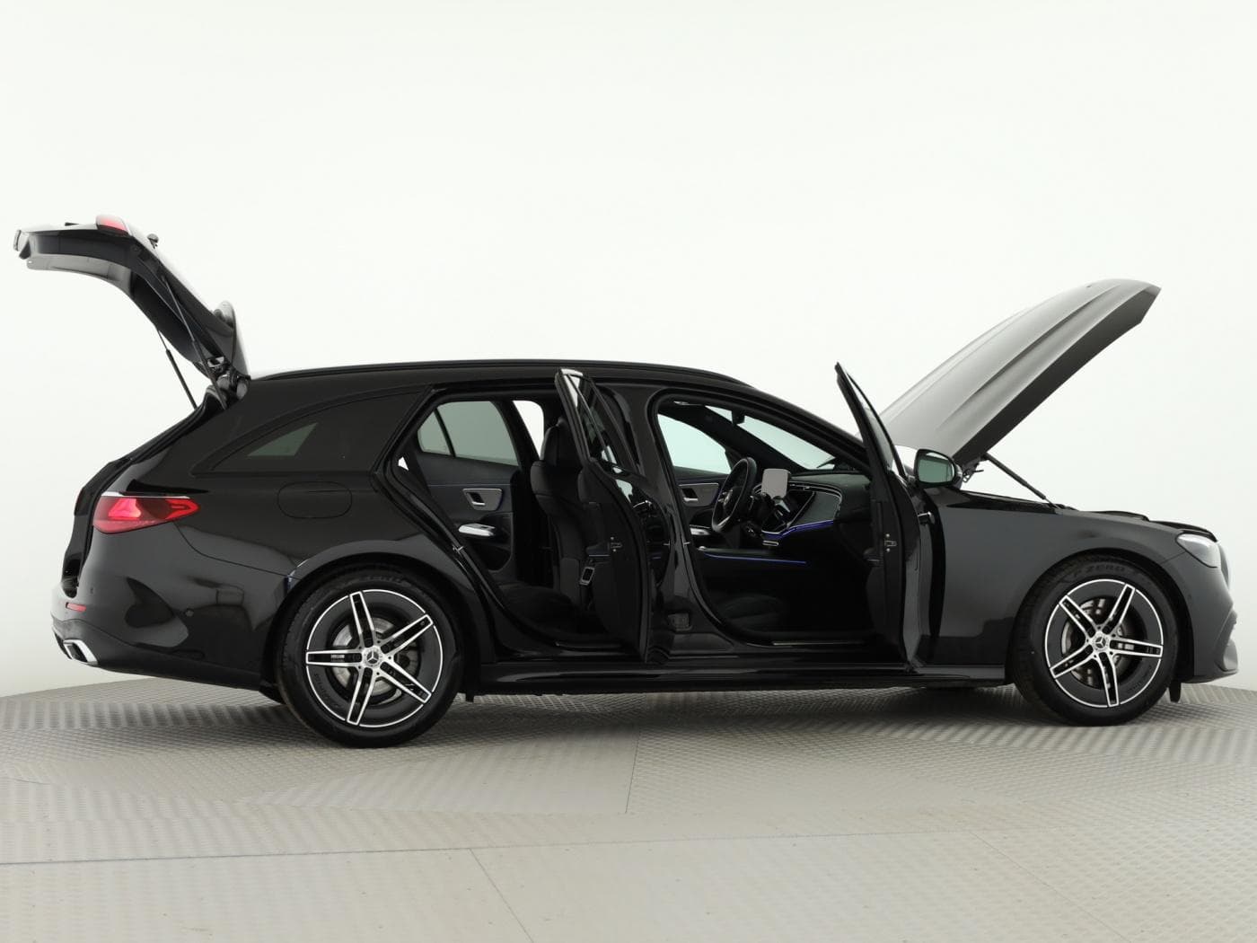 Mercedes-Benz E 220 d T Bild 8