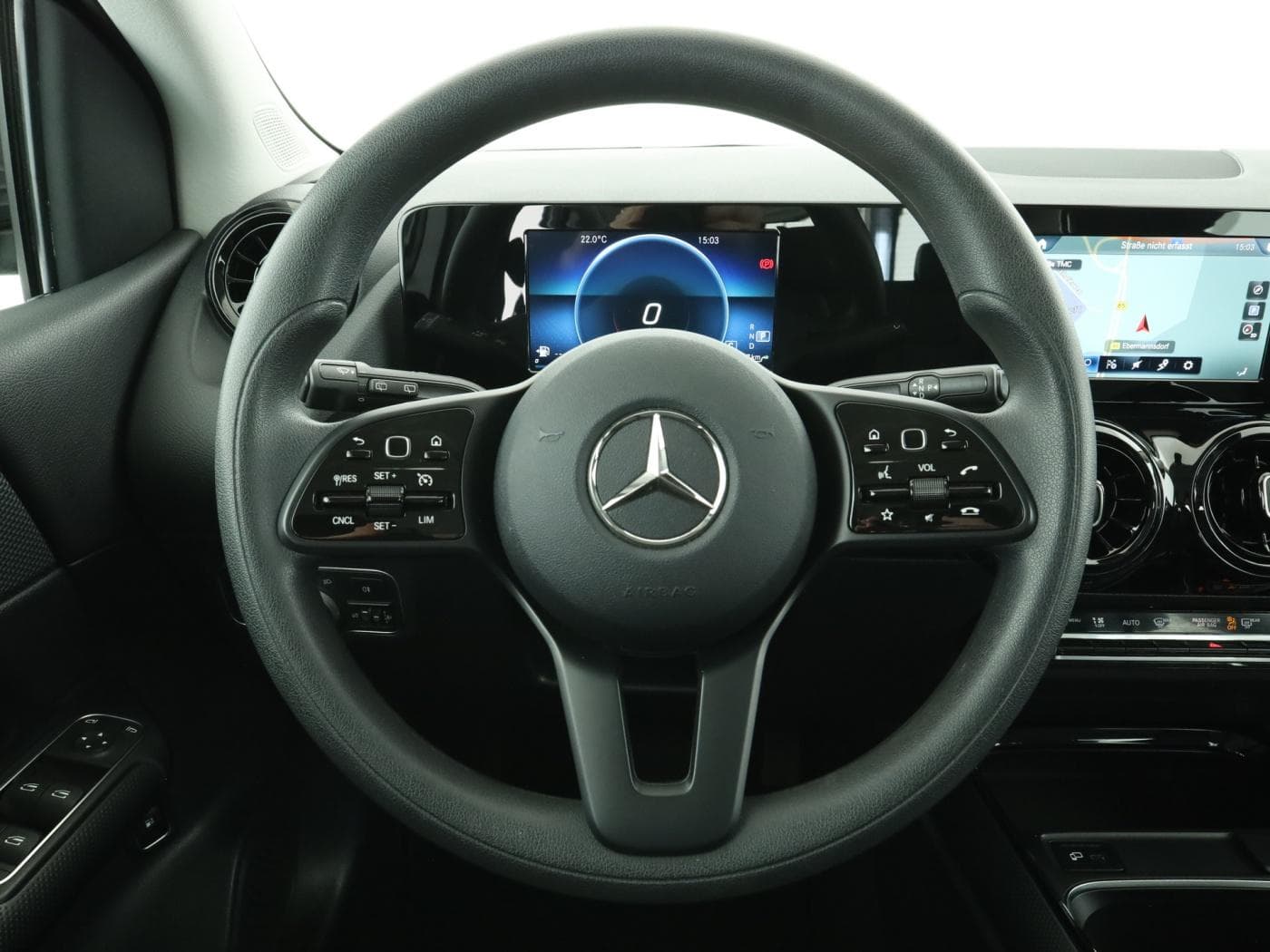 Mercedes-Benz B 250 e Bild 11