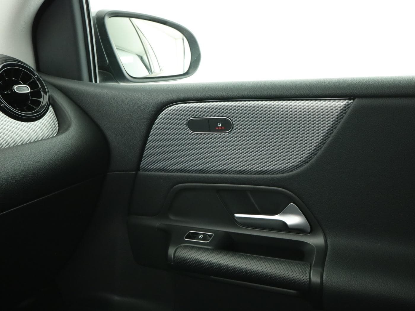 Mercedes-Benz B 250 e Bild 16