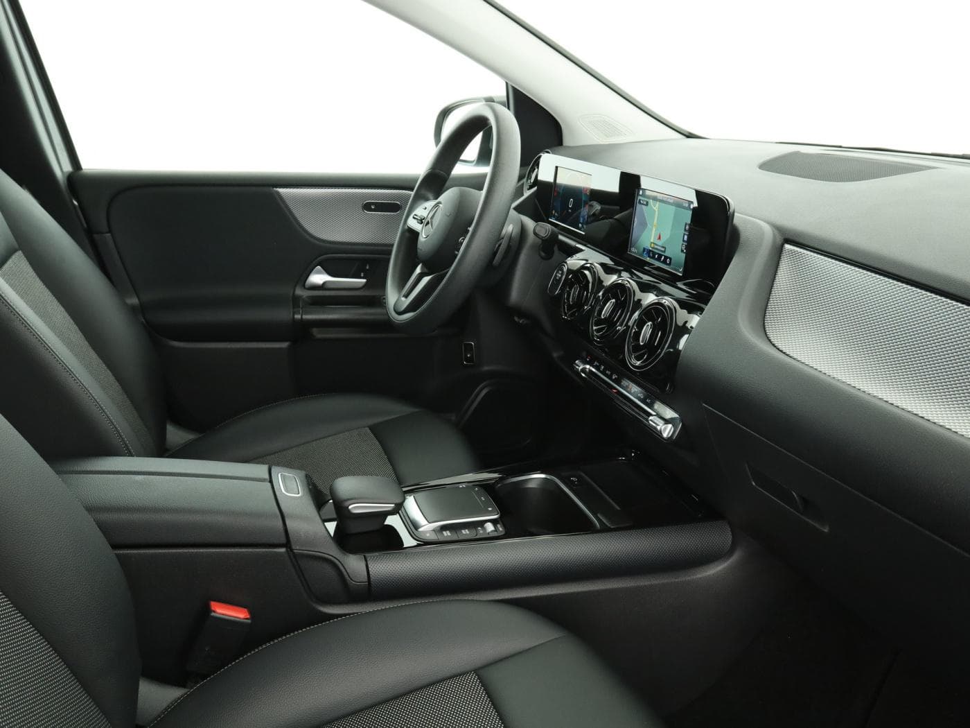 Mercedes-Benz B 250 e Bild 17