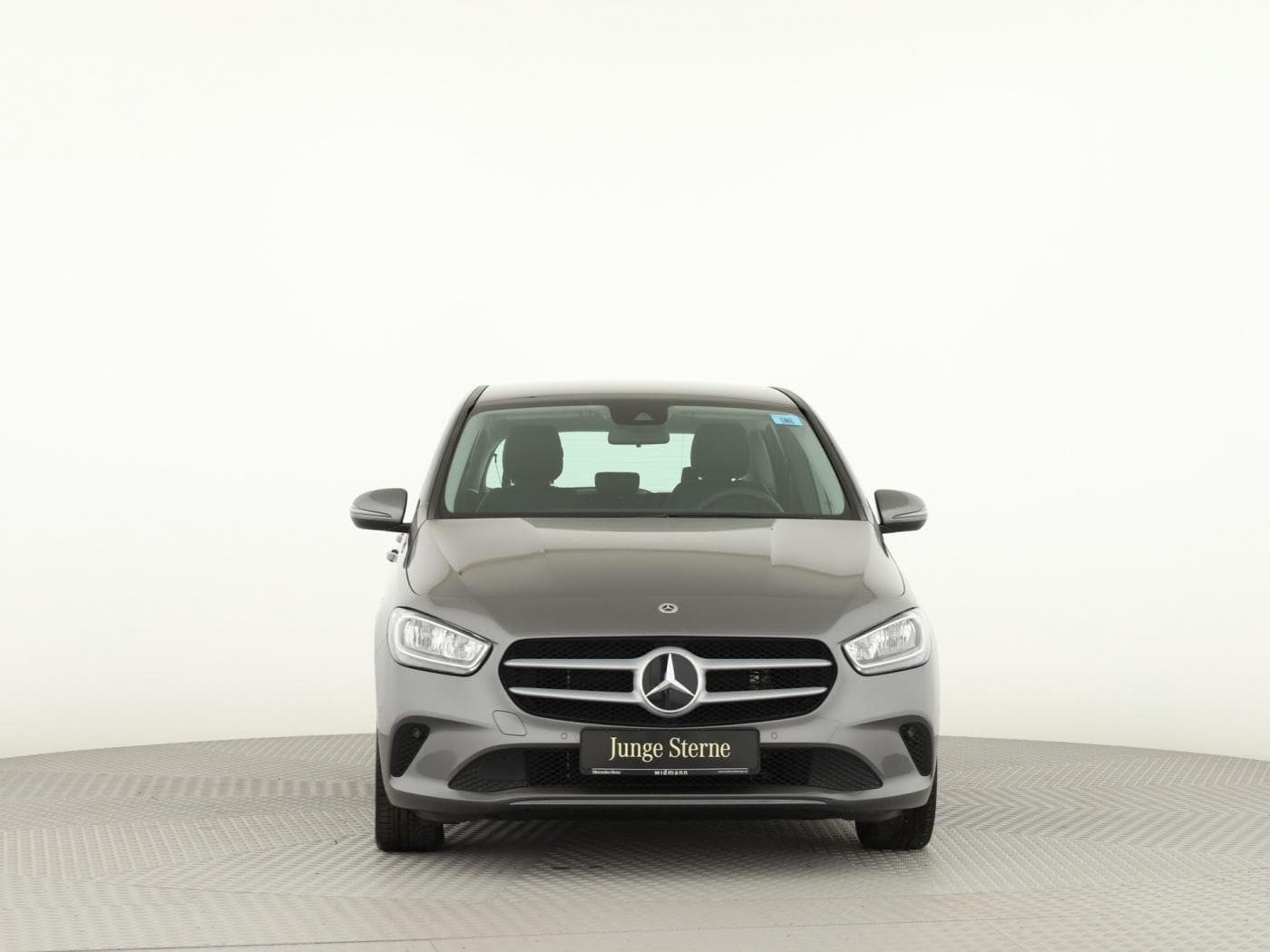 Mercedes-Benz B 250 e Bild 3