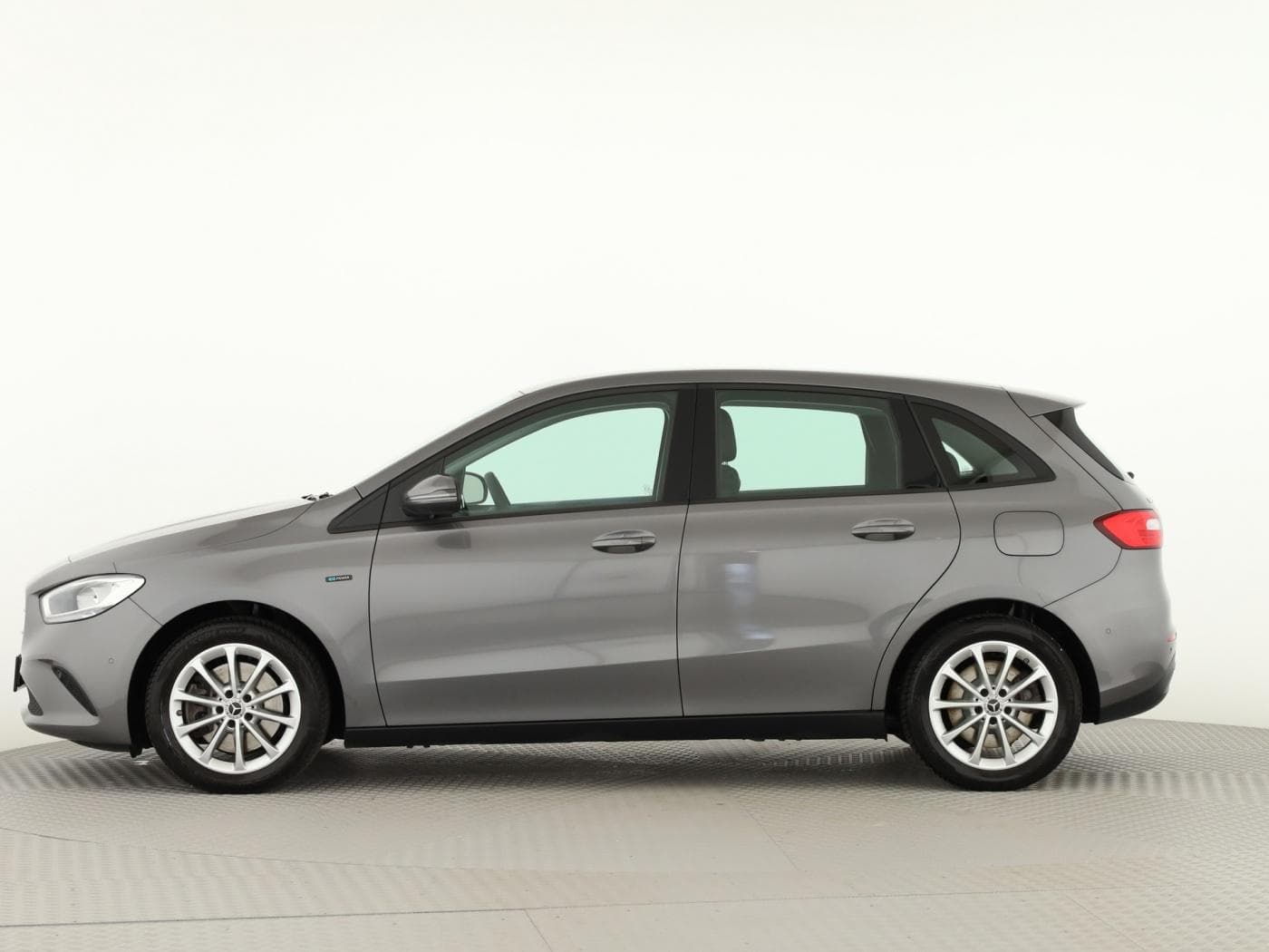 Mercedes-Benz B 250 e Bild 7