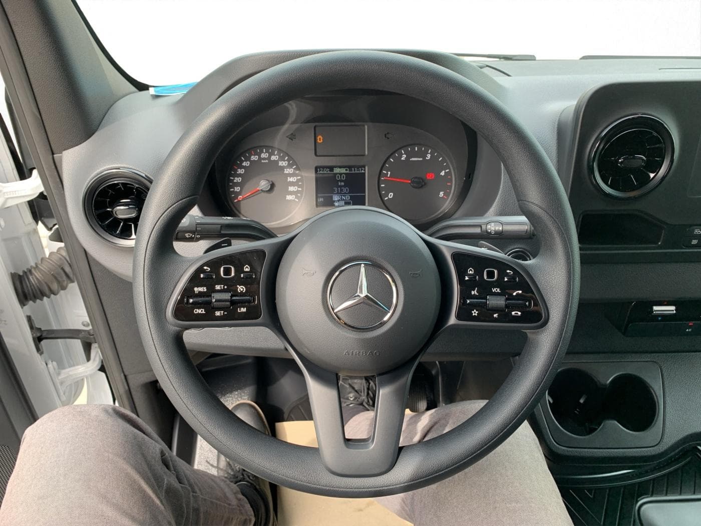 Mercedes-Benz Sprinter 317 CDI Kasten Bild 10