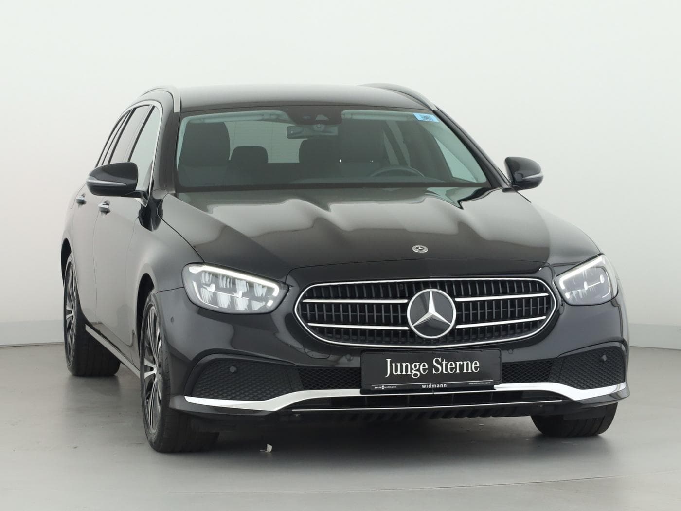 Mercedes-Benz E 220 d T Bild 3