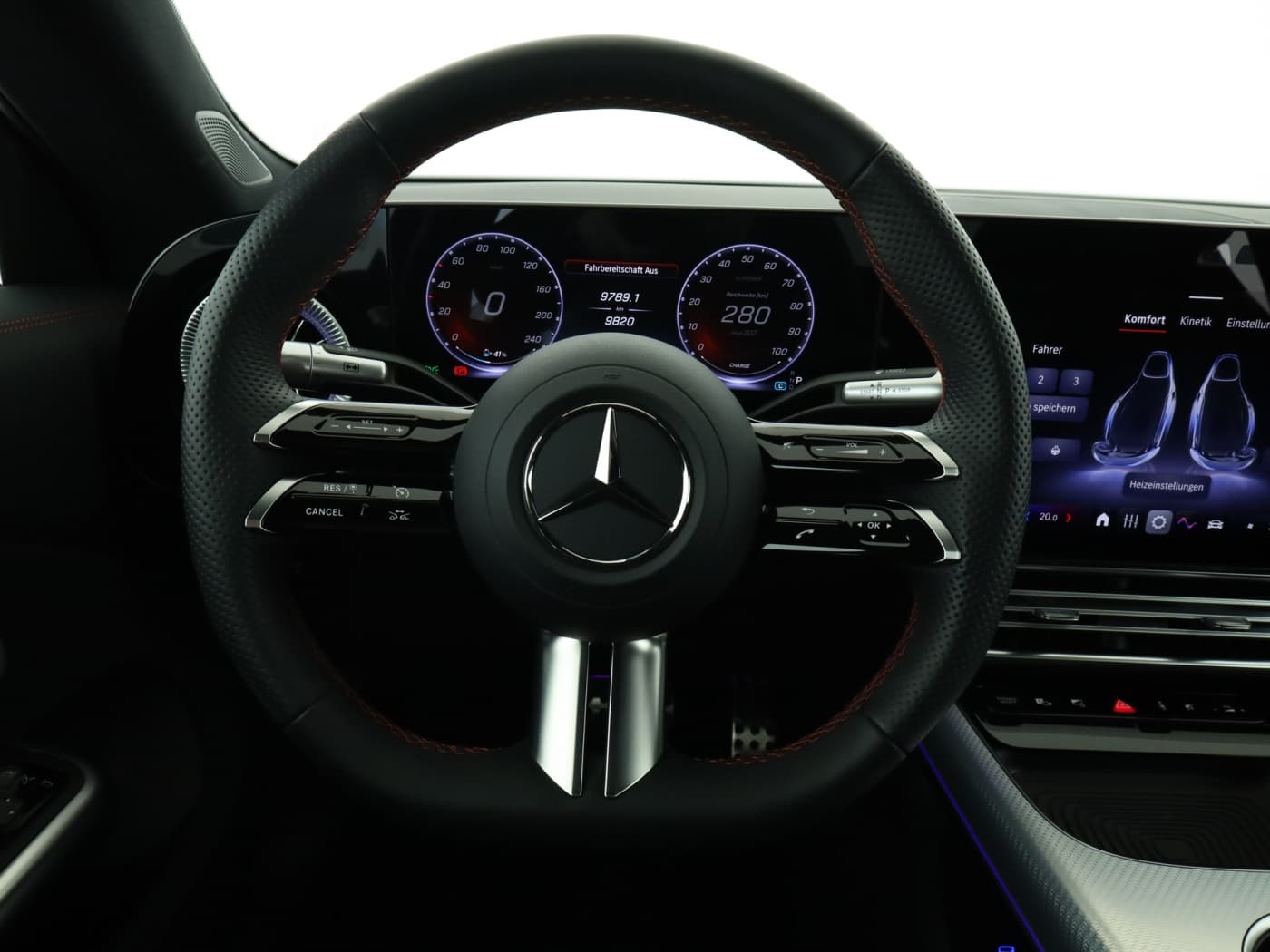 Mercedes-Benz CLA 350 4M EQ Bild 11