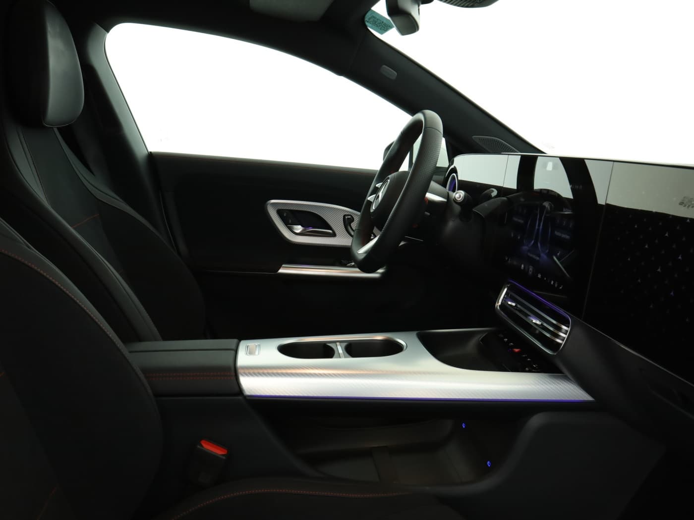 Mercedes-Benz CLA 350 4M EQ Bild 17
