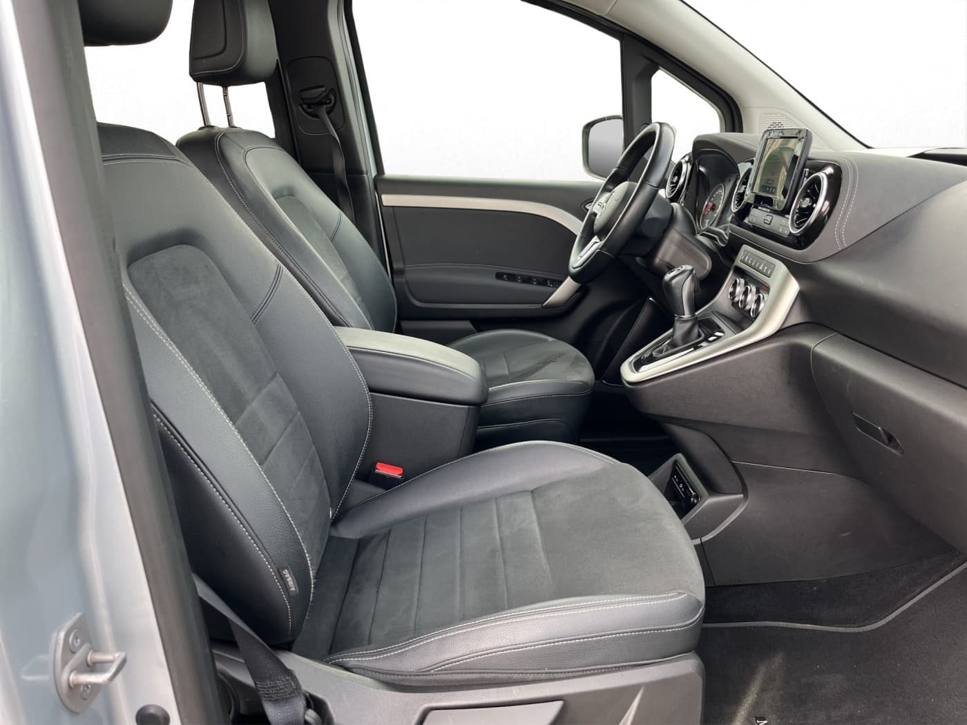 Mercedes-Benz T 180 d PROGRESSIVE EDITION Bild 14