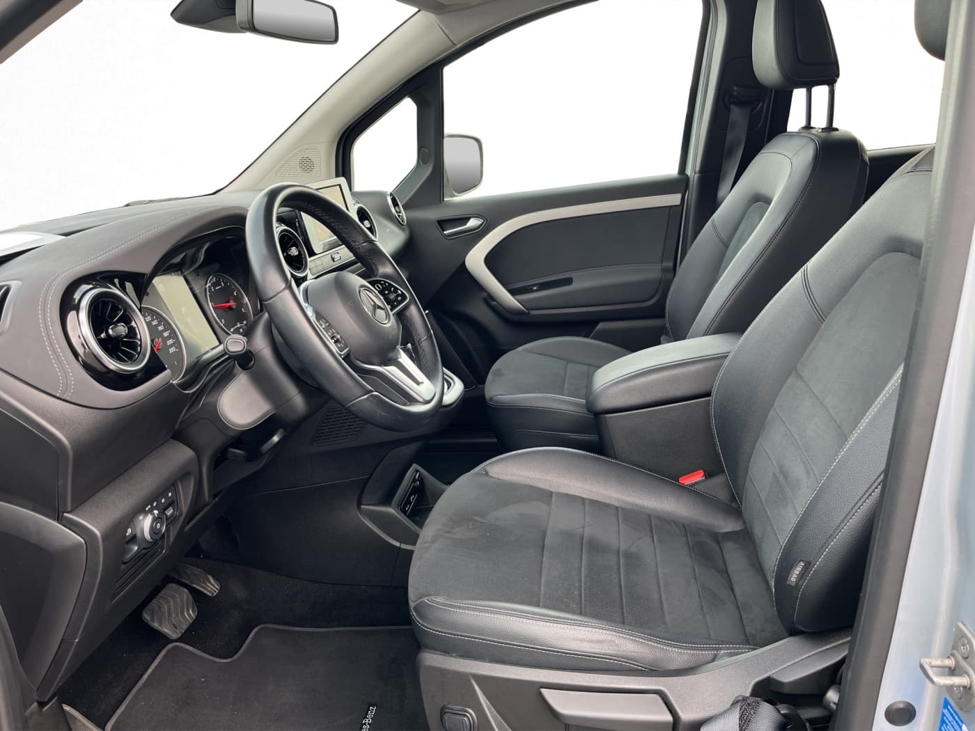 Mercedes-Benz T 180 d PROGRESSIVE EDITION Bild 16