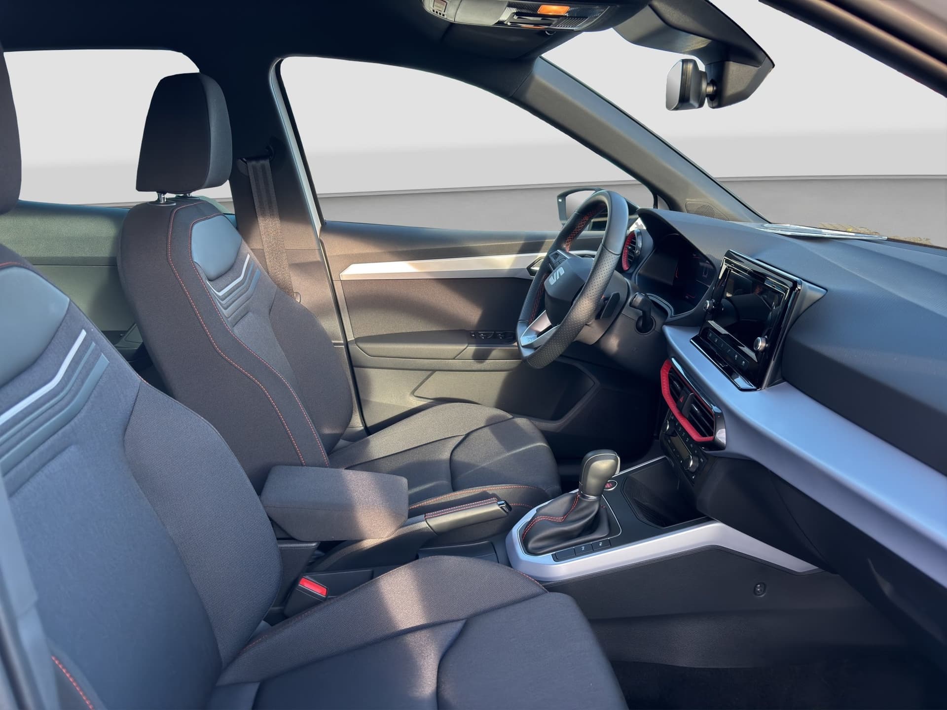 Seat Arona FR-Line 1.0 TSI 115 PS DSG KAmera LED FR Bild 13