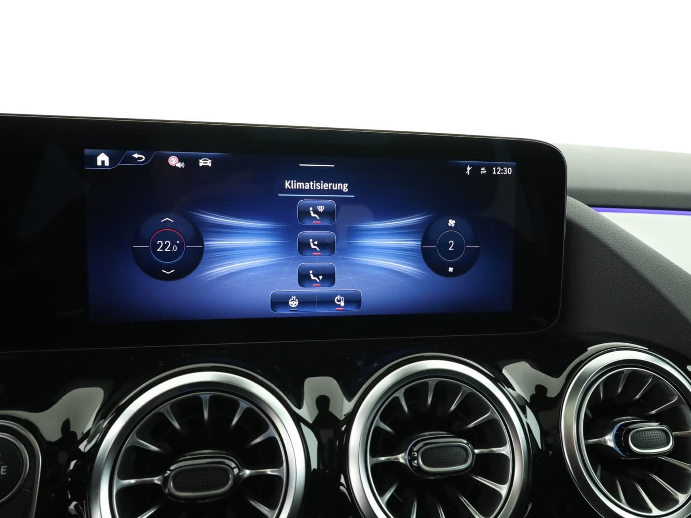 Mercedes-Benz GLA 220 d 4MATIC Bild 14