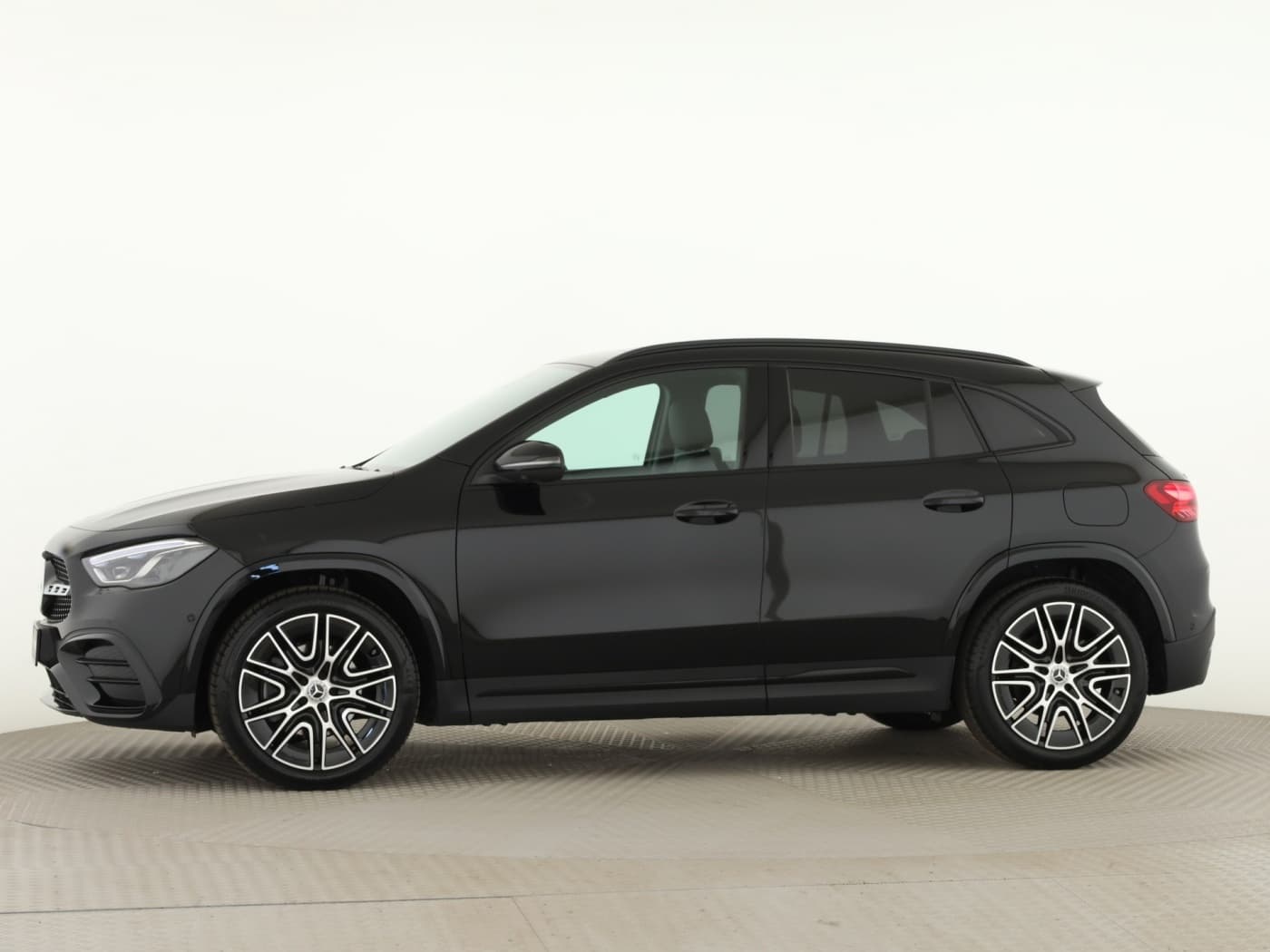 Mercedes-Benz GLA 220 d 4MATIC Bild 7