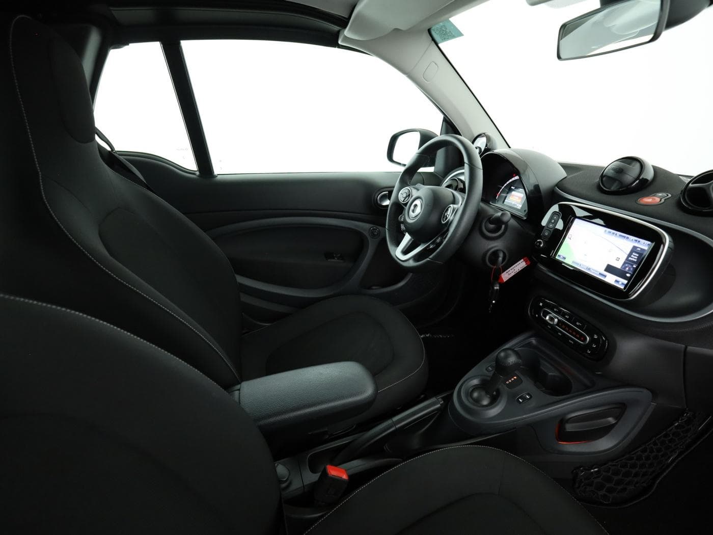 Smart fortwo EQ cabrio Bild 17