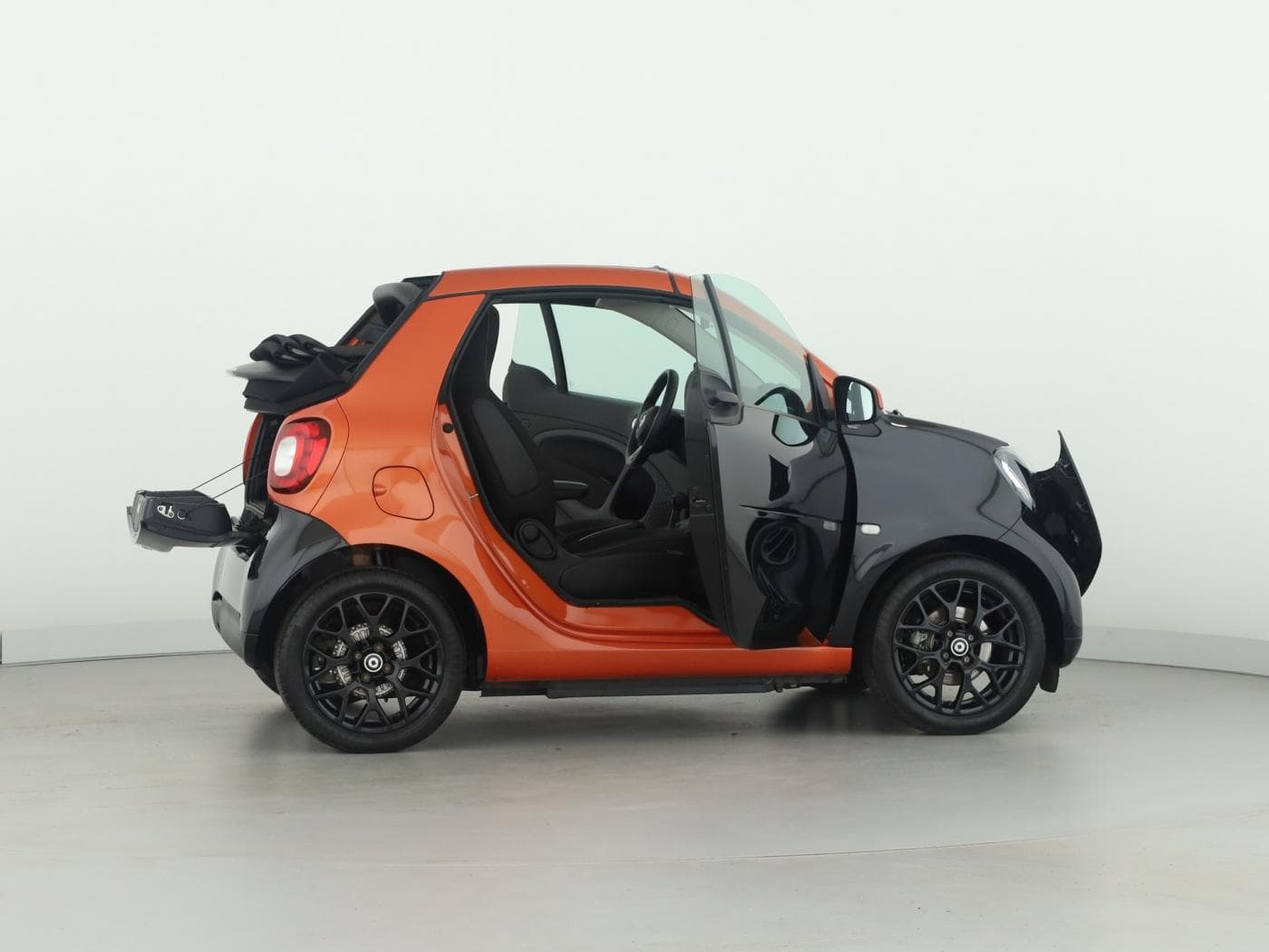 Smart fortwo EQ cabrio Bild 8