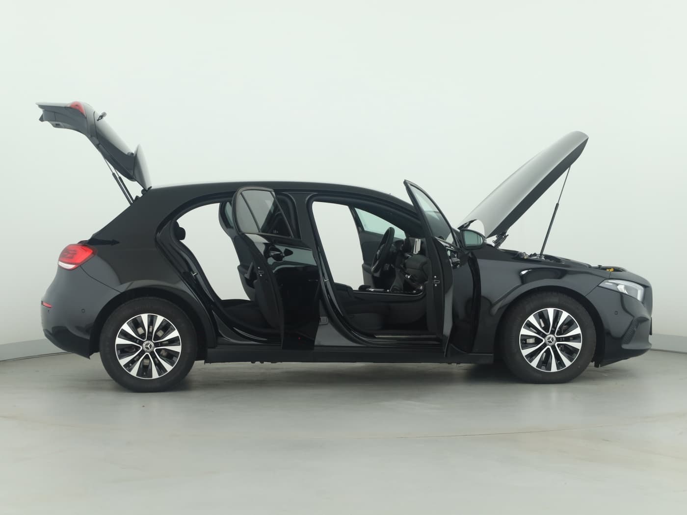 Mercedes-Benz A 180 d Bild 8
