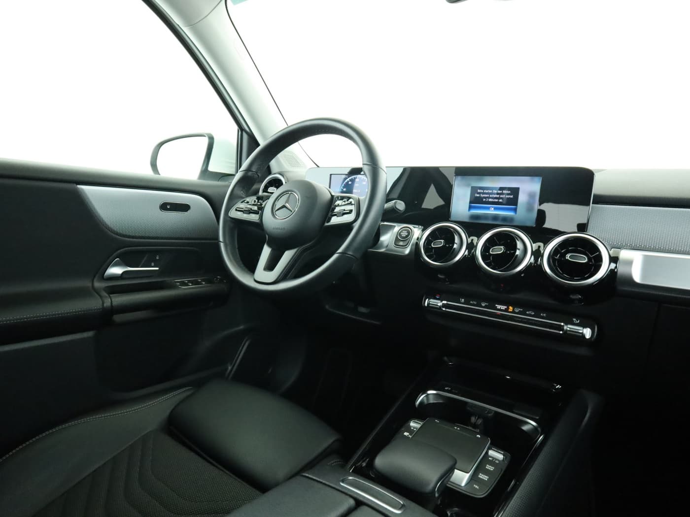 Mercedes-Benz GLB 200 Bild 10