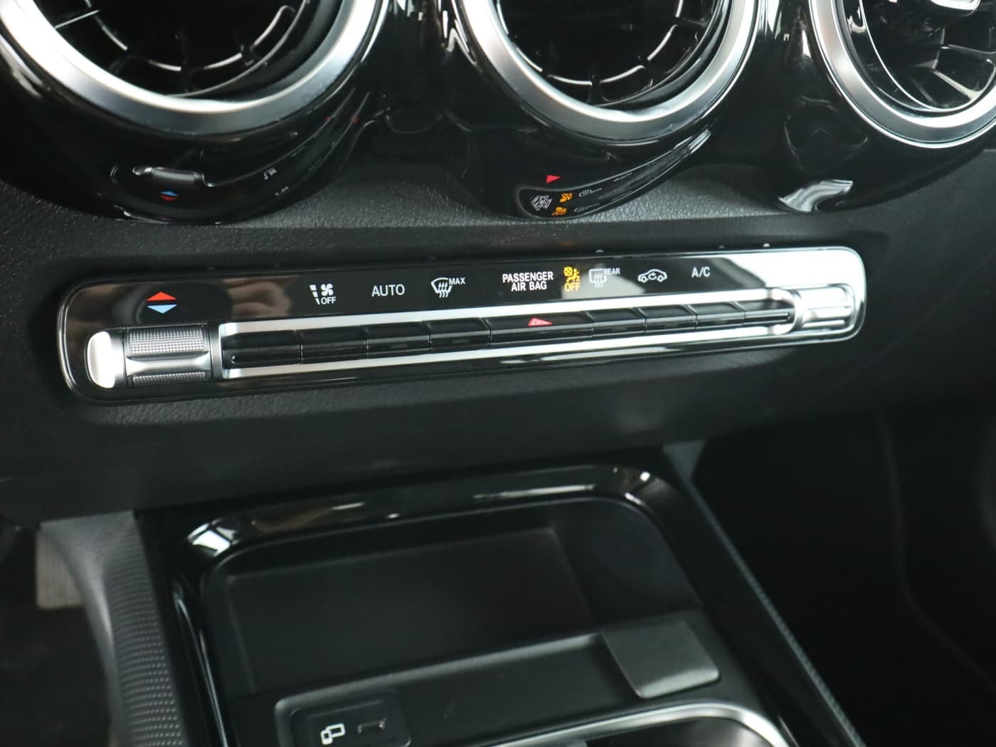 Mercedes-Benz GLB 200 Bild 14