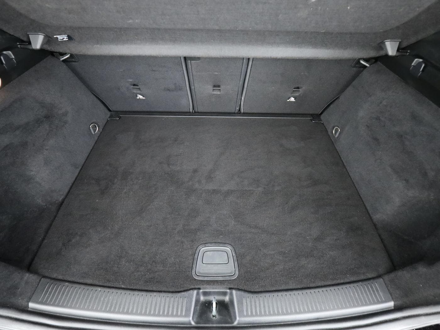 Mercedes-Benz B 180 d Bild 23
