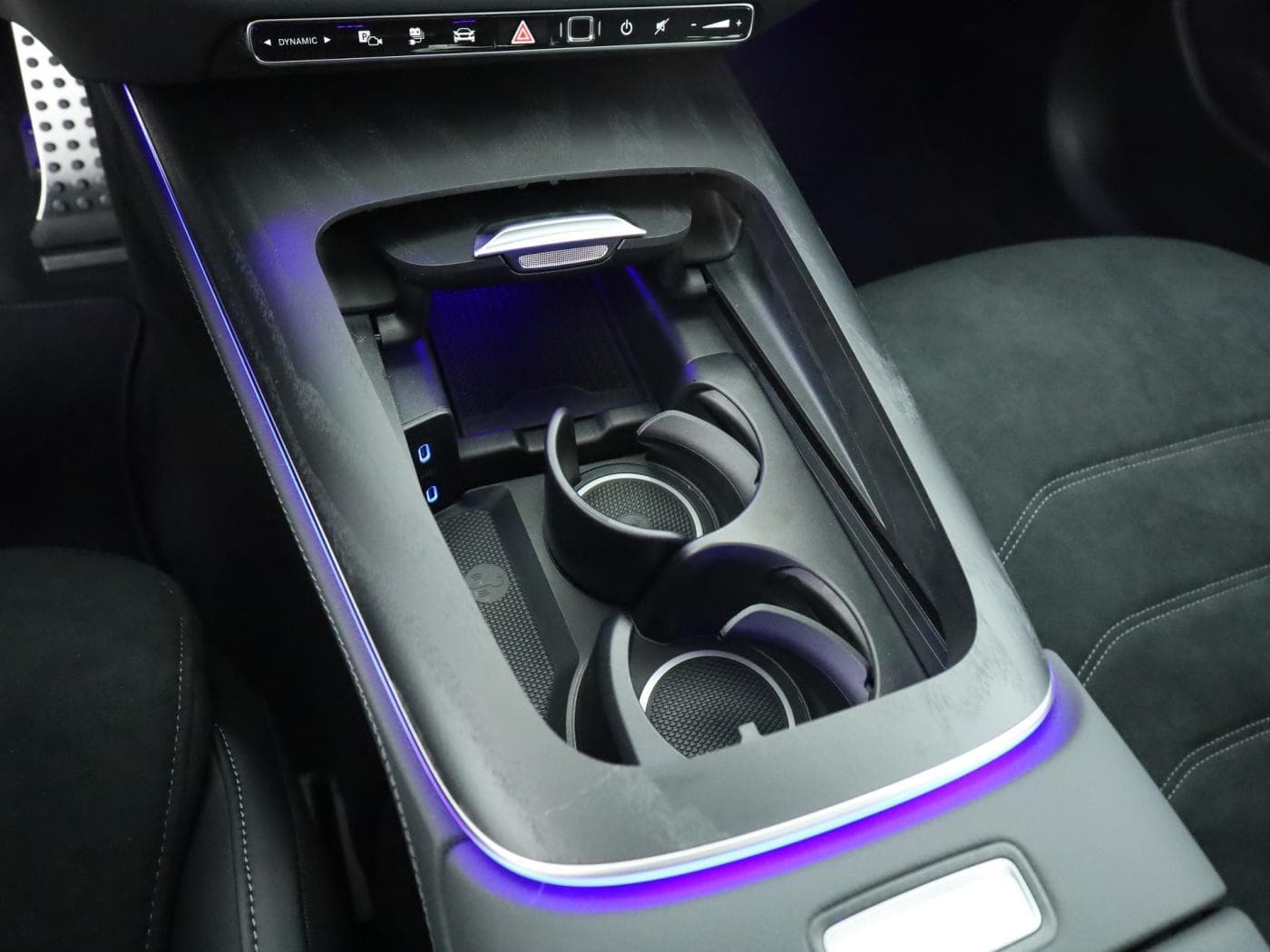 Mercedes-Benz E 300 de Limousine mit EQ Hybrid Technologie Bild 15