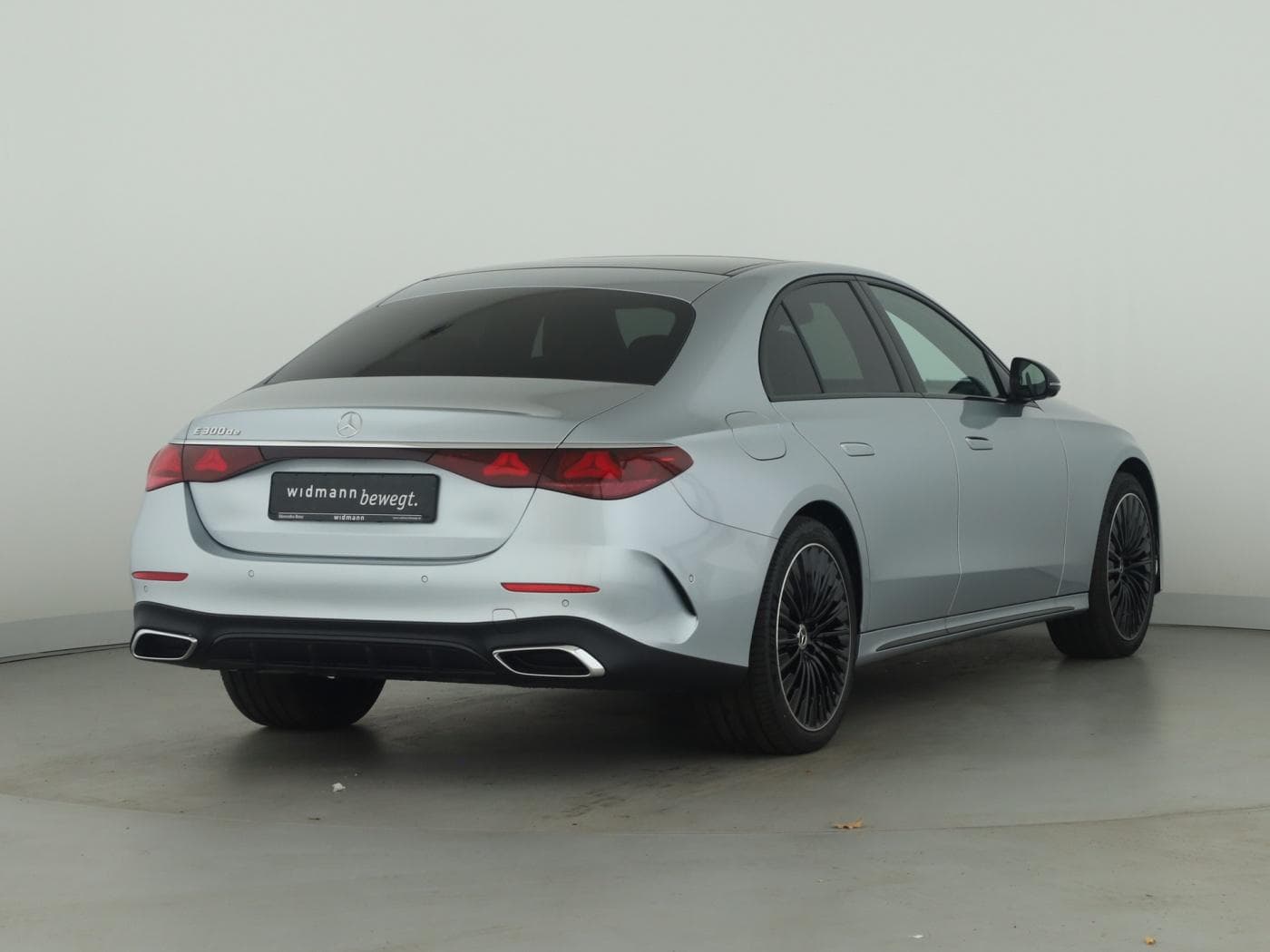 Mercedes-Benz E 300 de Limousine mit EQ Hybrid Technologie Bild 2