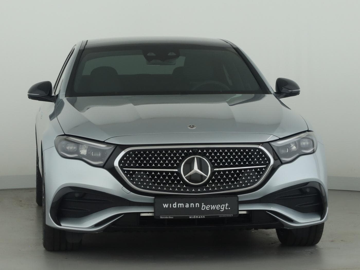 Mercedes-Benz E 300 de Limousine mit EQ Hybrid Technologie Bild 3