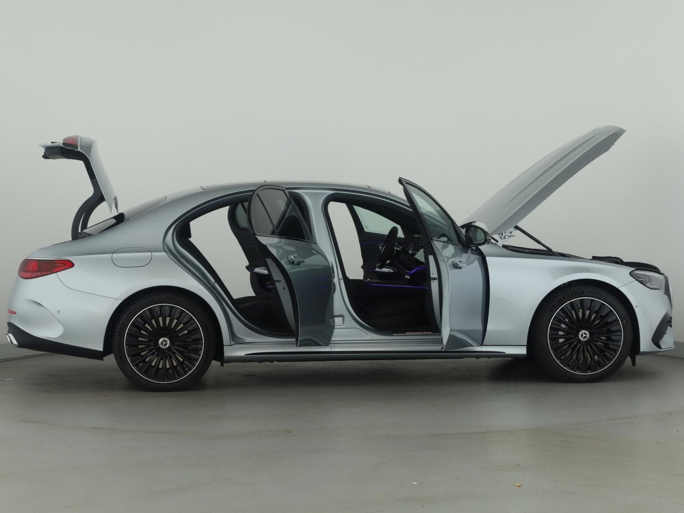 Mercedes-Benz E 300 de Limousine mit EQ Hybrid Technologie Bild 8