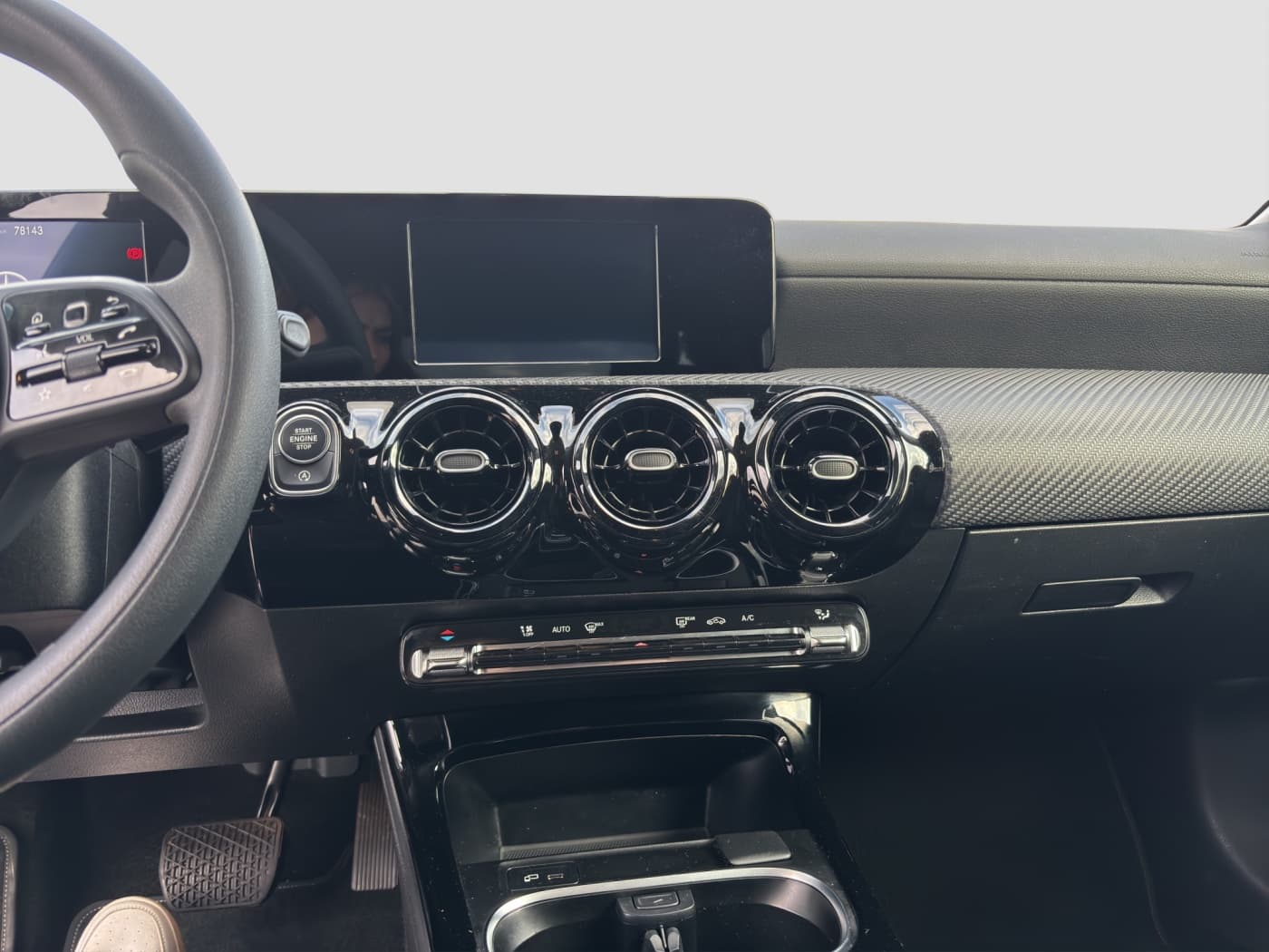 Mercedes-Benz A 180 d Bild 12