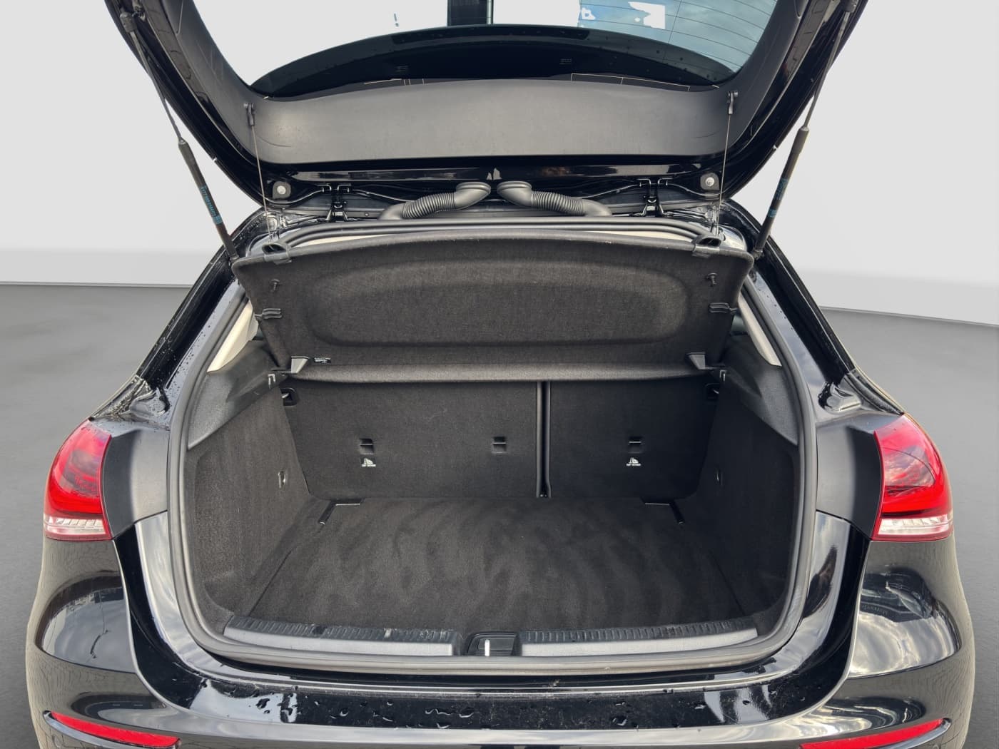 Mercedes-Benz A 180 d Bild 19