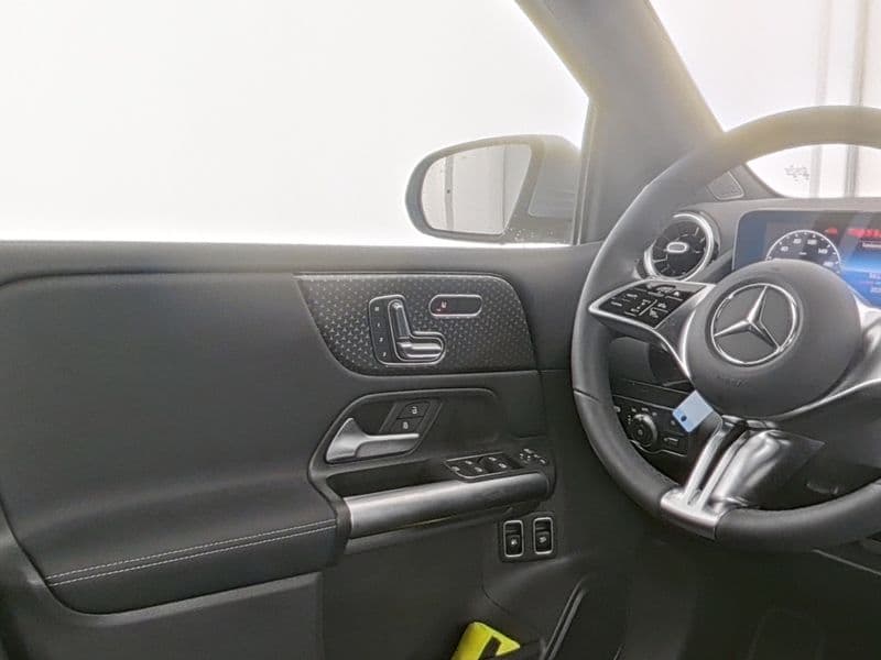 Mercedes-Benz B 250 e Bild 9