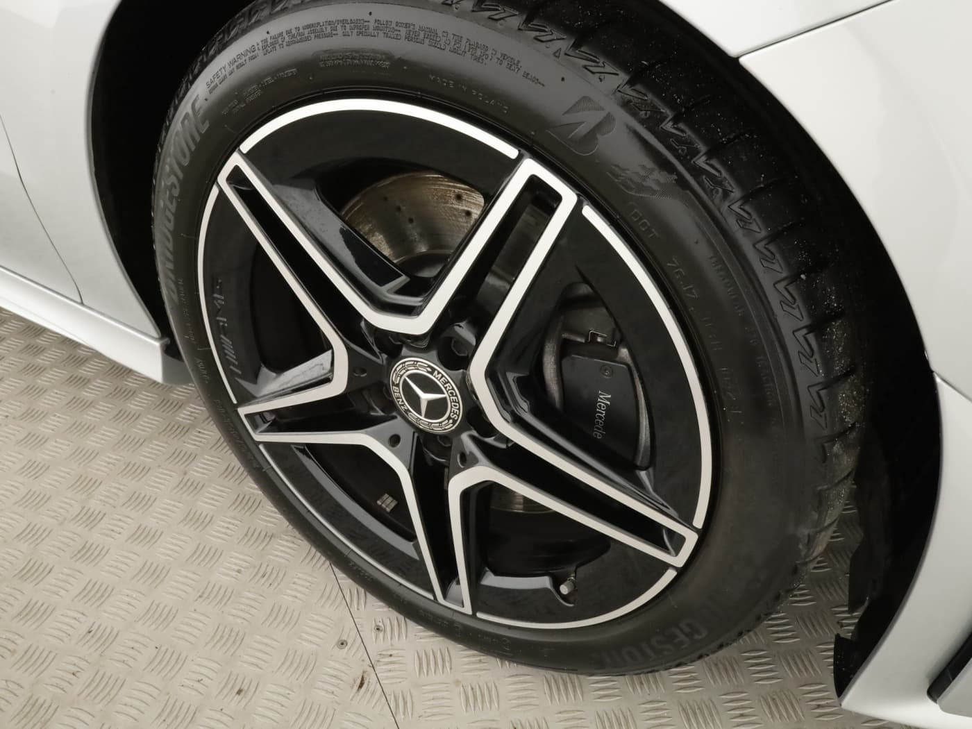 Mercedes-Benz CLA 250 SB Bild 22
